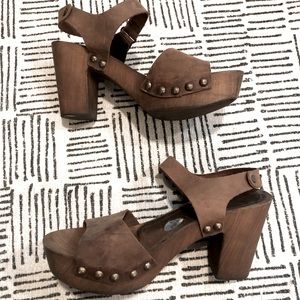 Chunky wooden sandal heels